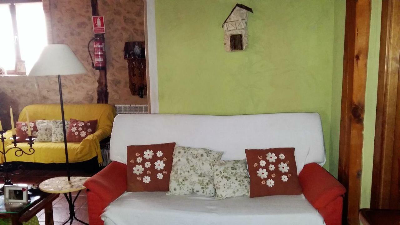Bed and Breakfast Casa Rural Calle Real Torremocha de Ayllón Zewnętrze zdjęcie