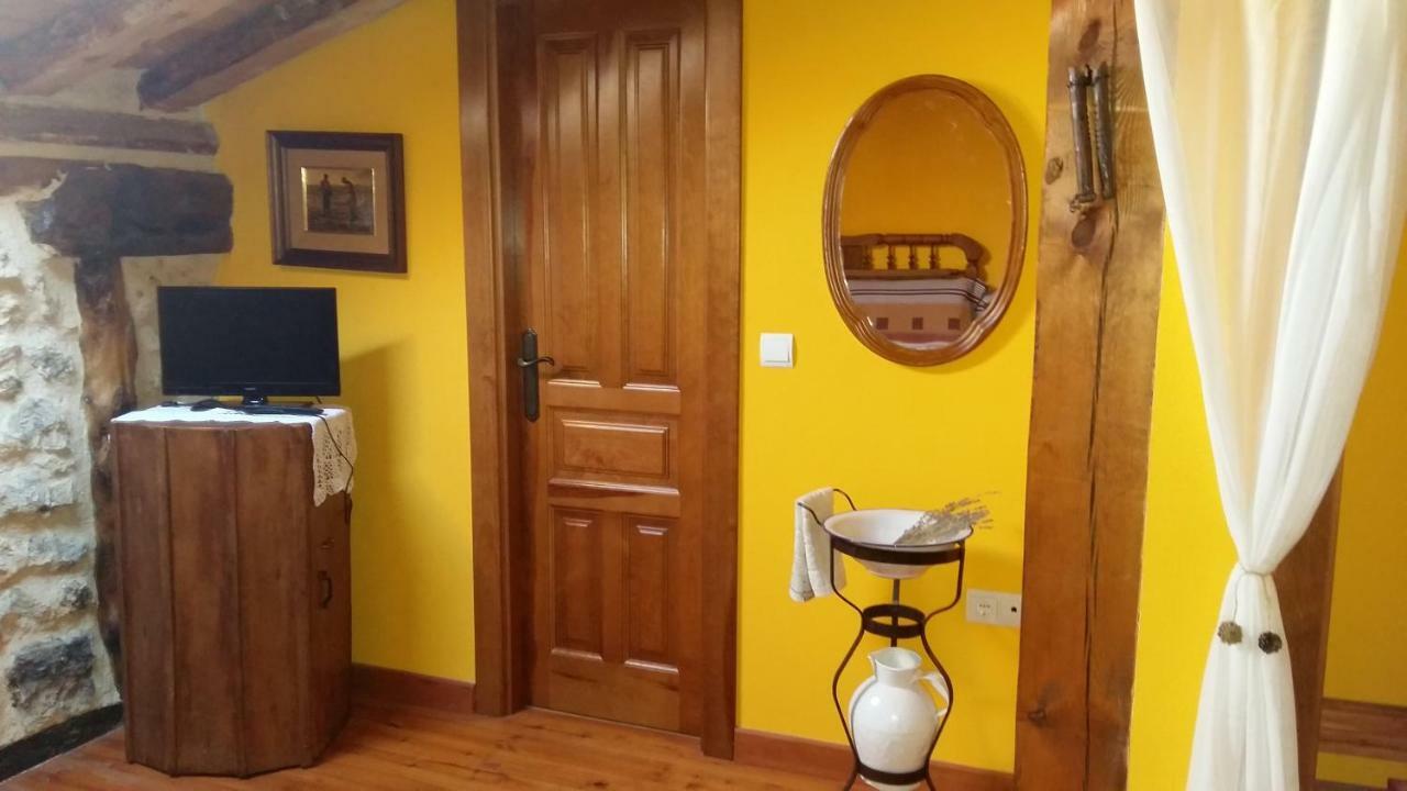 Bed and Breakfast Casa Rural Calle Real Torremocha de Ayllón Zewnętrze zdjęcie